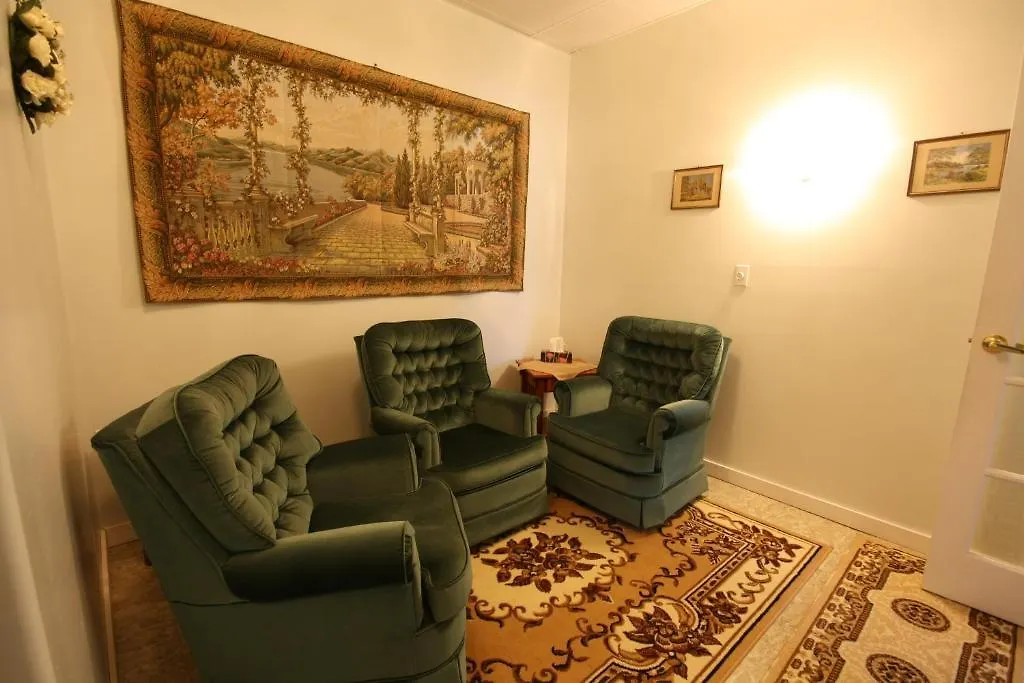 *** Bed & Breakfast Villa Maria Country Inn Acheson Canada