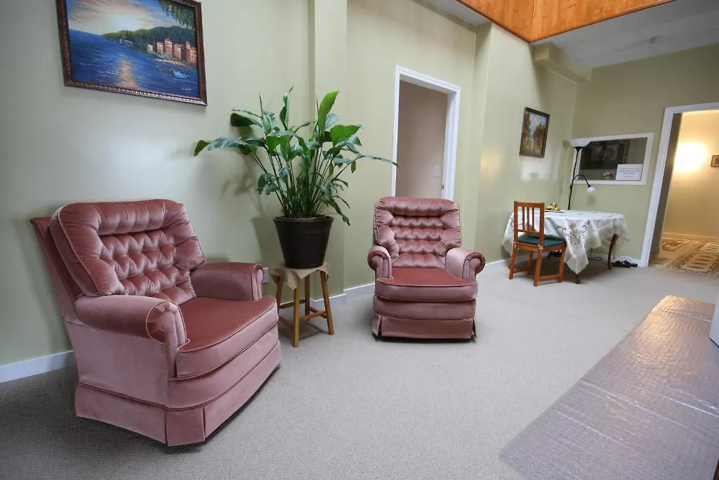 Villa Maria Country Inn Acheson Bed & Breakfast